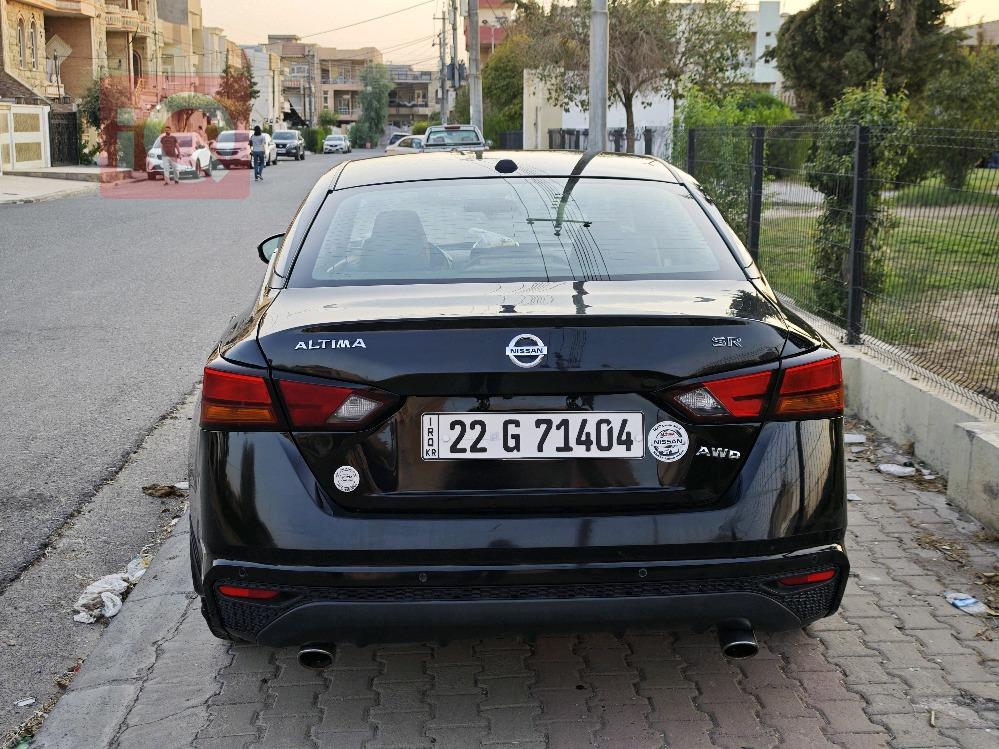 نیسان ئەلتیما